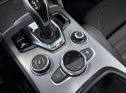 Alfa Romeo - Stelvio