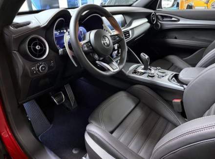 Alfa Romeo - Stelvio