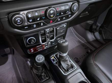 Jeep - Wrangler