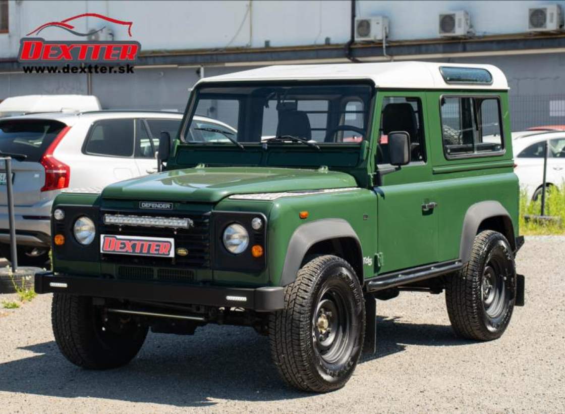 Land Rover - Defender