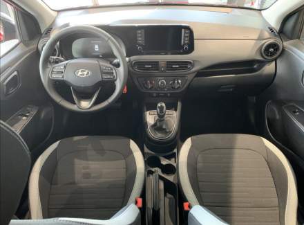 Hyundai - i10
