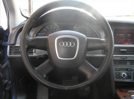 Audi - A6