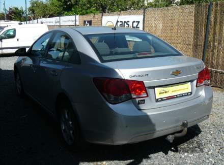 Chevrolet - Cruze