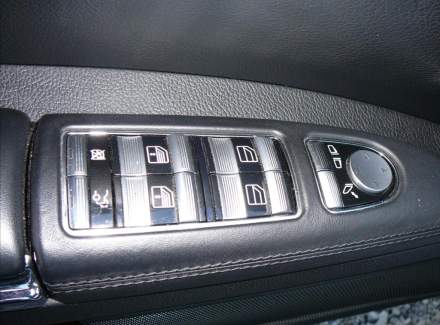 Mercedes-Benz - S-class