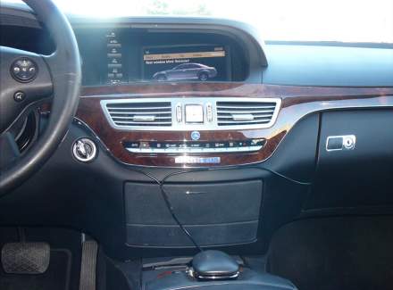 Mercedes-Benz - S-class