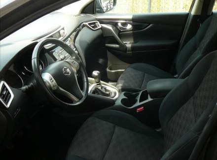 Nissan - Qashqai
