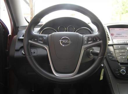 Opel - Insignia