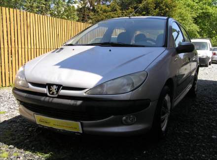 Peugeot - 206
