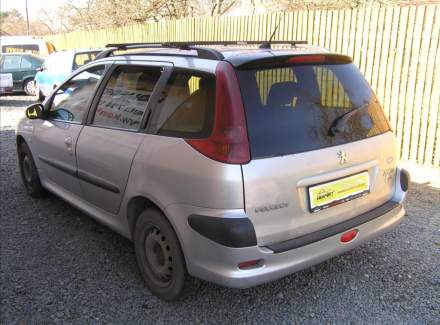 Peugeot - 206