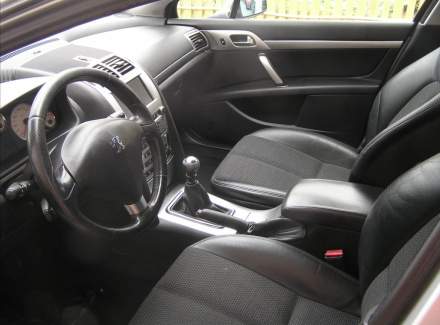 Peugeot - 407