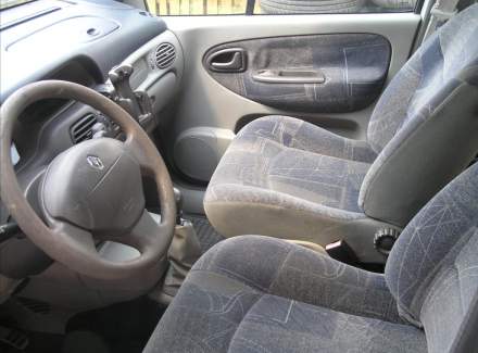 Renault - Scenic