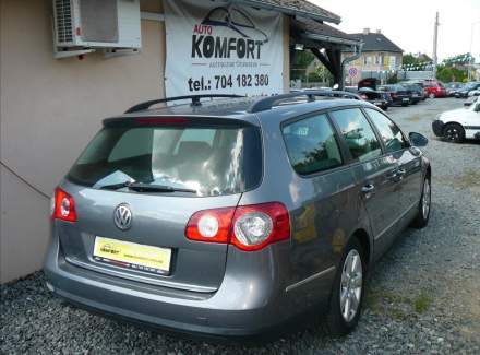 Volkswagen - Passat