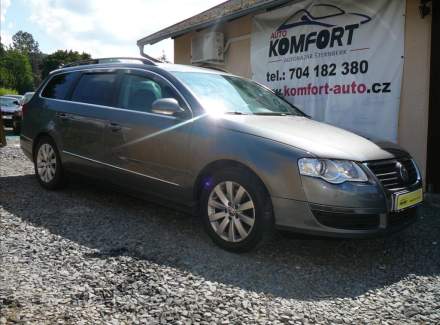 Volkswagen - Passat