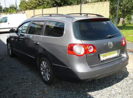 Volkswagen - Passat