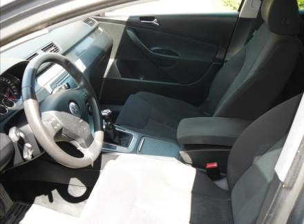 Volkswagen - Passat