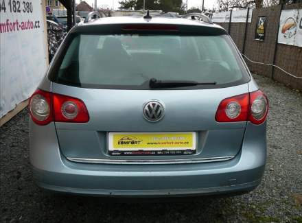 Volkswagen - Passat