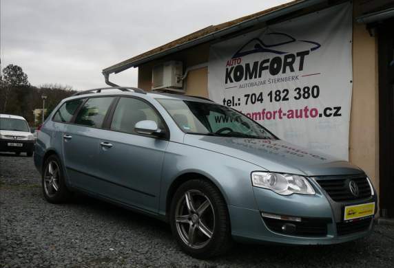 Volkswagen - Passat