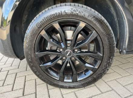 Volkswagen - Caravelle