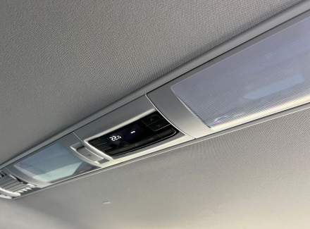 Volkswagen - Caravelle