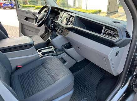 Volkswagen - Caravelle