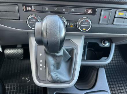 Volkswagen - Caravelle