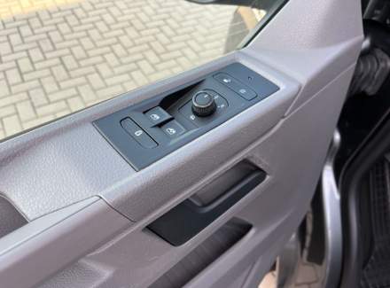 Volkswagen - Caravelle