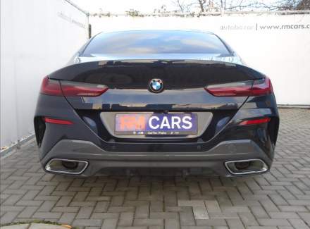 BMW - 8er