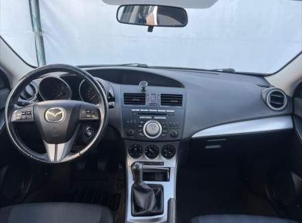 Mazda - 3