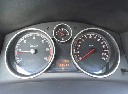 Opel - Astra