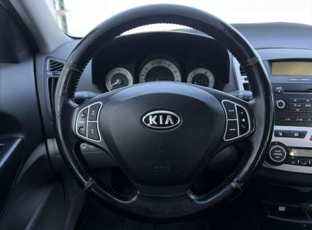 Kia - Cee'd