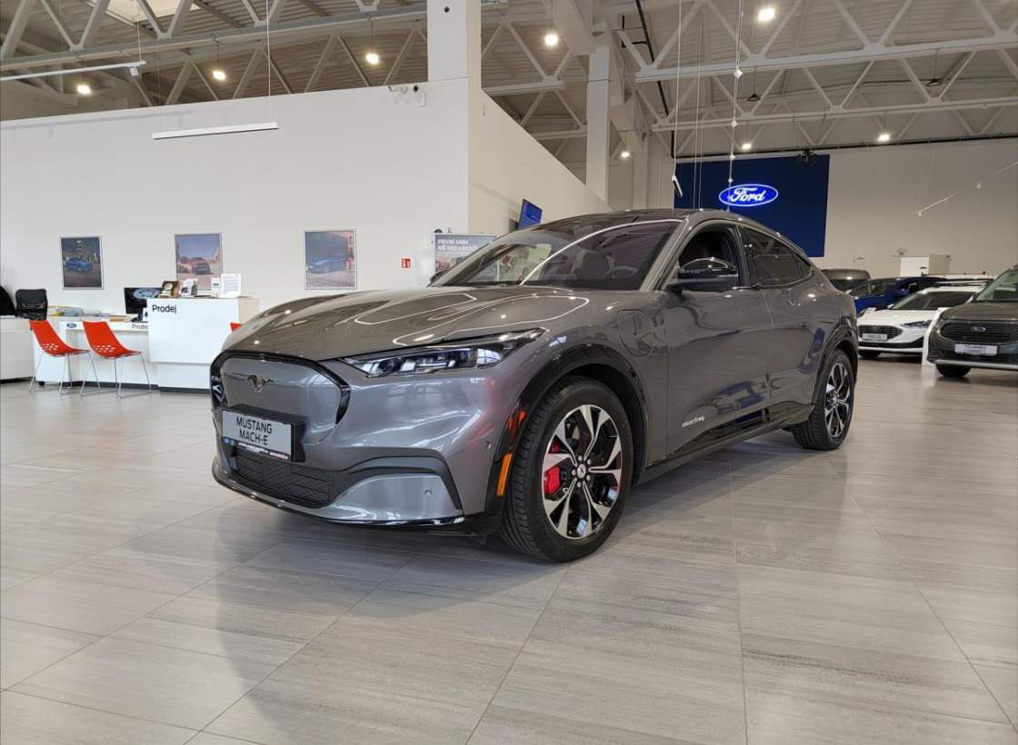 Ford - Mustang Mach-E