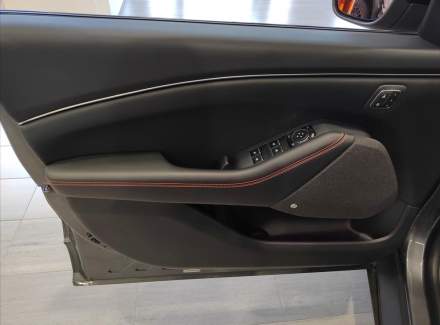 Ford - Mustang Mach-E