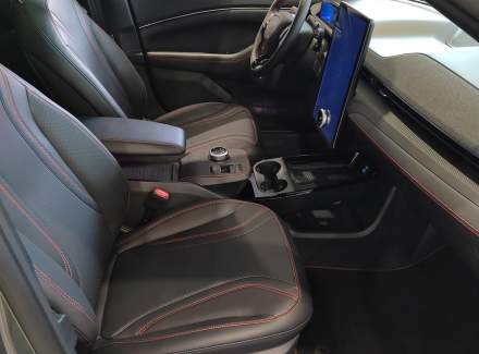 Ford - Mustang Mach-E