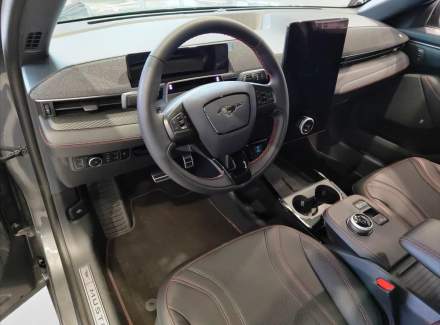 Ford - Mustang Mach-E