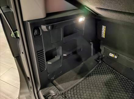 Ford - Tourneo Courier