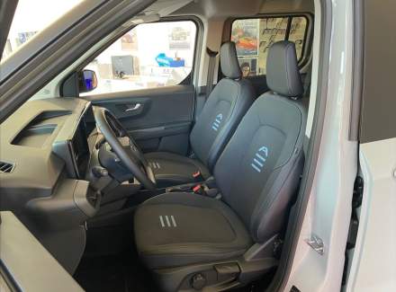 Ford - Tourneo Courier