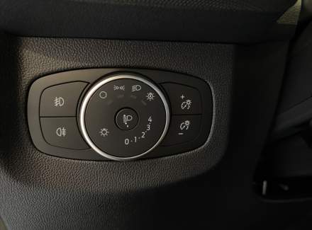 Ford - Tourneo Courier