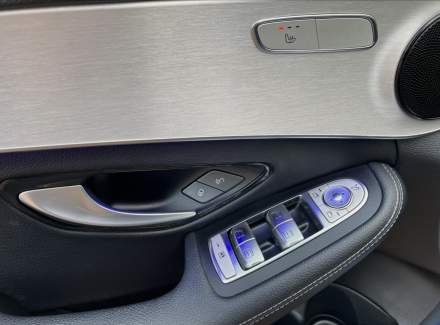 Mercedes-Benz - C-class