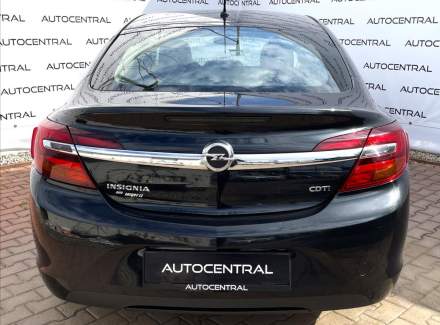 Opel - Insignia