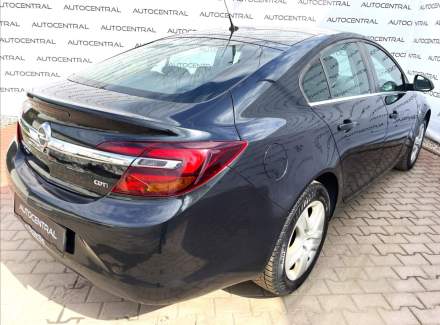 Opel - Insignia