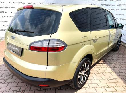 Ford - S-MAX