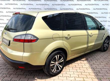 Ford - S-MAX