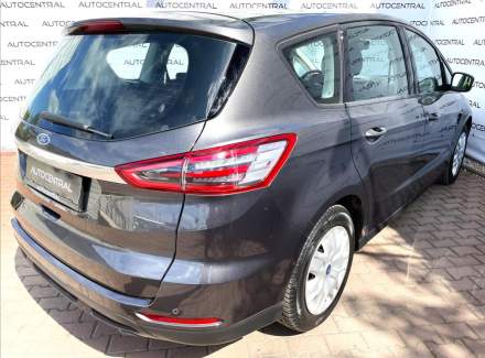 Ford - S-MAX