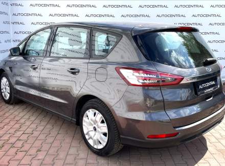 Ford - S-MAX