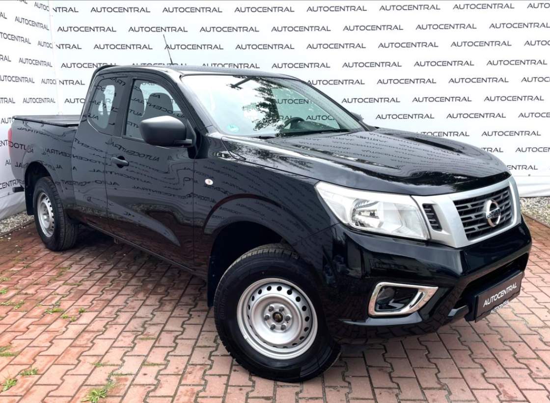 Nissan - Navara