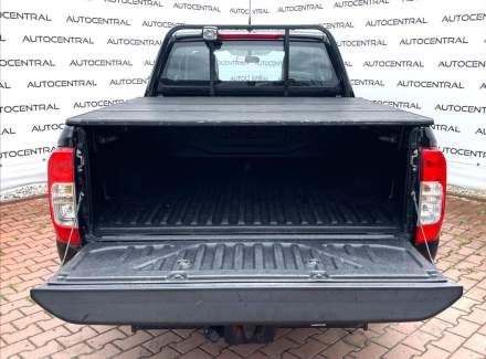 Nissan - Navara