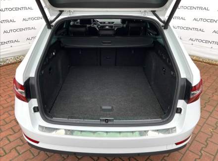 Škoda - Superb