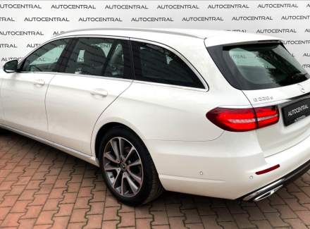 Mercedes-Benz - E-class