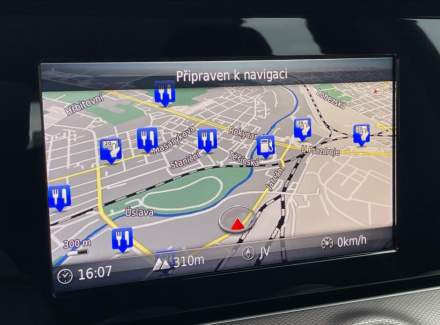 Mercedes-Benz - E-class