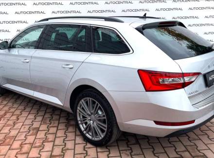 Škoda - Superb